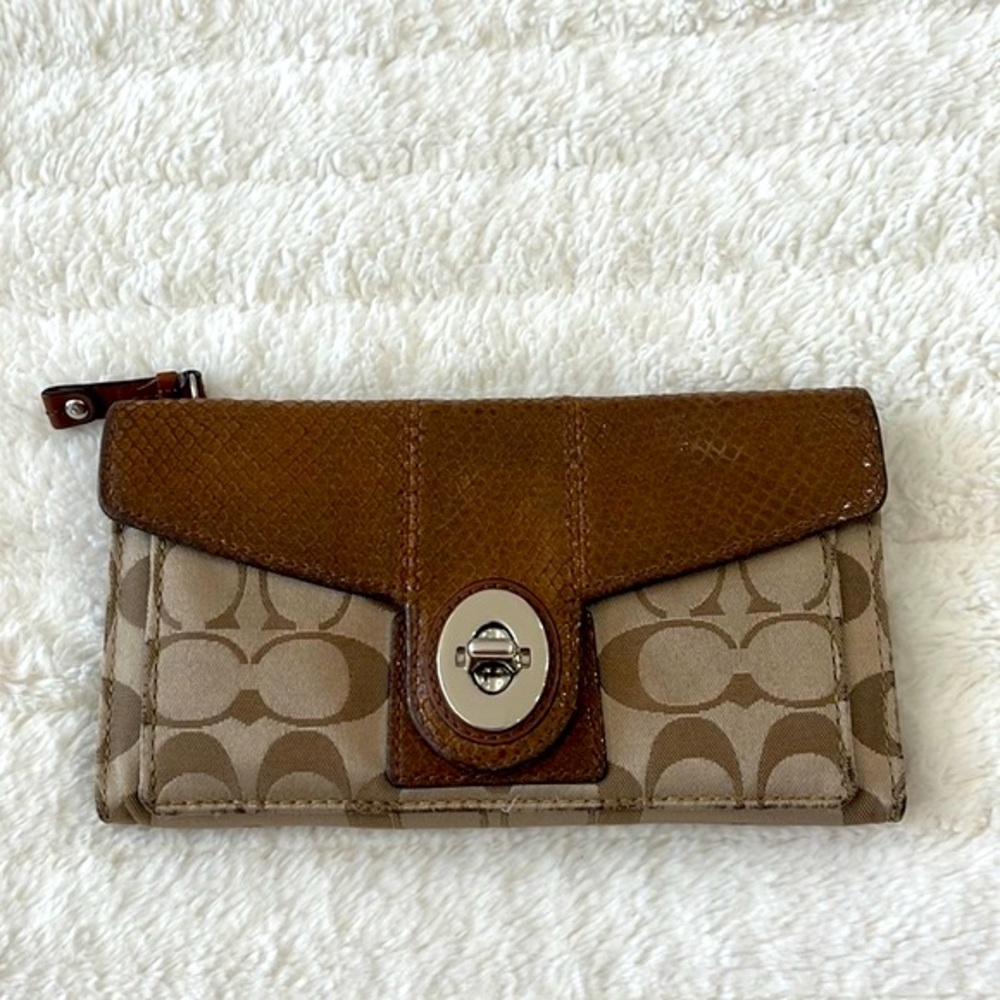 Coach | Continental Wallet